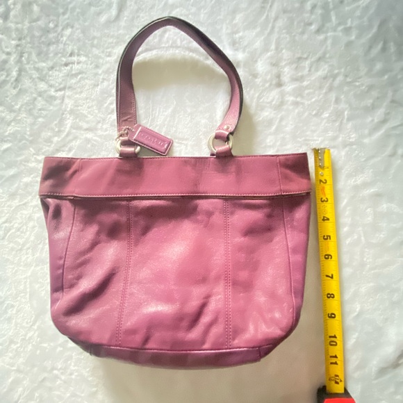 Coach, Medium Purse, Purple, Never Used, Perfect for Spring! - Picture 7 of 7